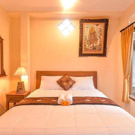 Hotel Kamar Suci House à Ubud Extérieur photo