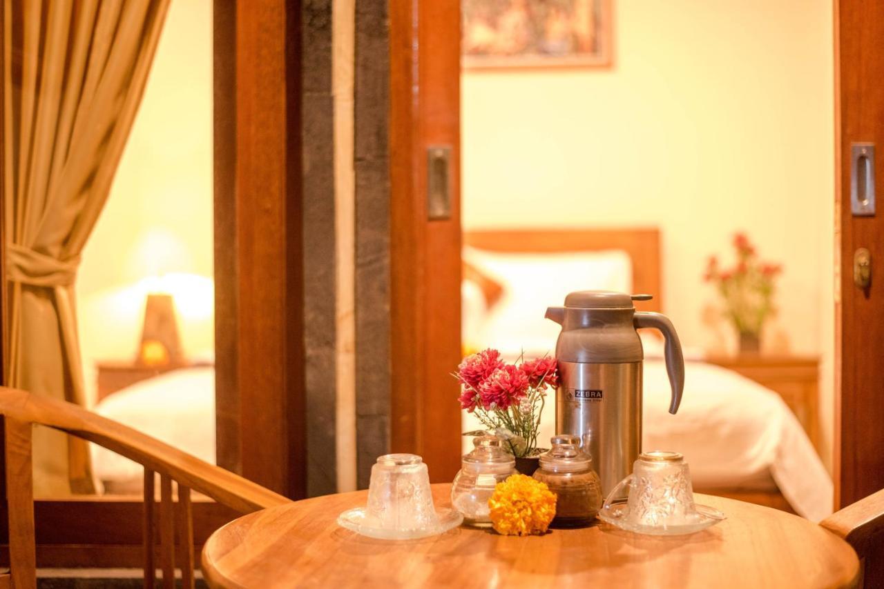 Hotel Kamar Suci House à Ubud Extérieur photo